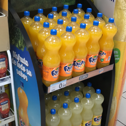 EXHIBIDOR FANTA